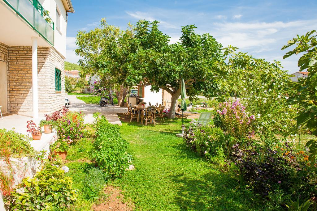 Apartments Grubisin Tribalj المظهر الخارجي الصورة